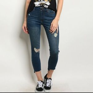 👖Distressed Skinny 👖